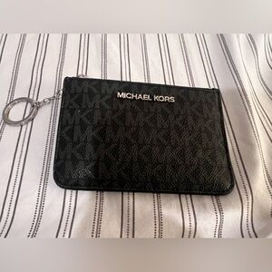 Micheal kors coin wallet